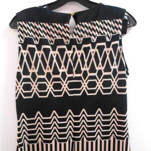 Womens Calvin Klein sleeveless camisole size M EUC